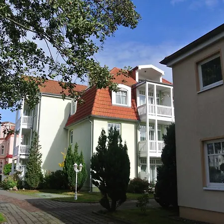 Hotell Rosenhof 04 *